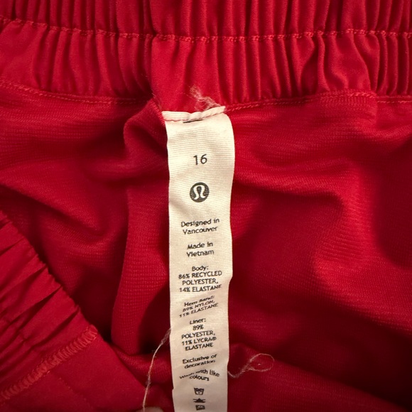 lululemon athletica “Hotty Hot” Dark Red 4” shorts - Picture 3 of 5